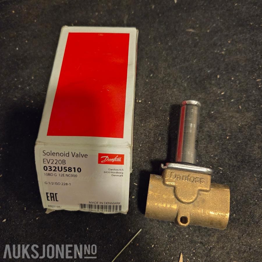 Elektromateriell (kraft, belysning, automasjon, nettverk, VVS-styring, installasjon)